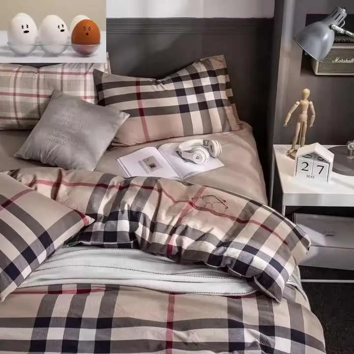 مجموعة مفارش أسِرة قطنية مخصصة 100% . 100% Cotton Custom Bedspread Set Factory Direct
